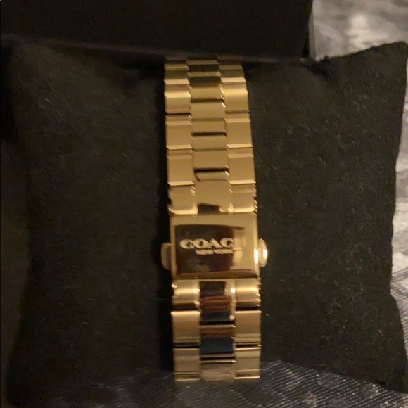 Coach watch - Picture 4 of 5